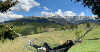 Illustration of Liviu hammock, used in context of smrtPhone services.